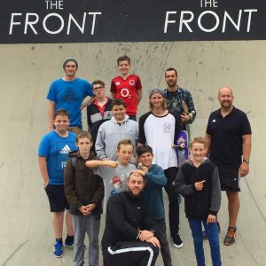 group-skateboarding-lessons-hampshire
